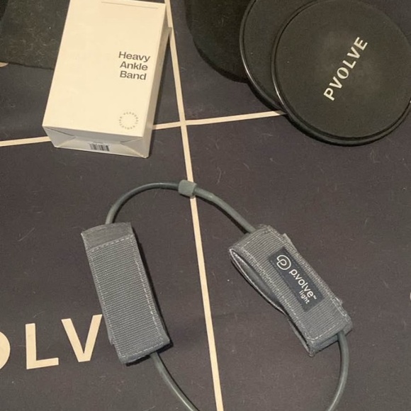 Pvolve Bundle - Picture 2 of 5